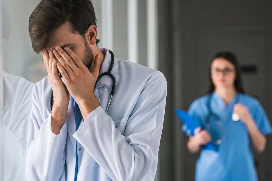Медицинский центр Ok clinic в Владивостоке: Невролог, Врач, Доктор, Терапевт, Окулист, Клиника, Больница,