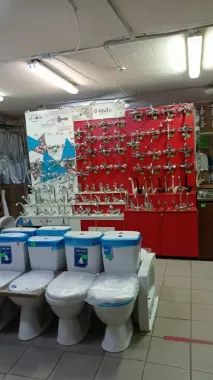 Магазин "Строймаркет" на Дубках
