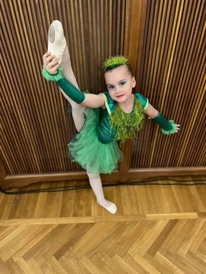 Школа балета Lil Ballerine в Казани: Танцы, Зал, Хореография, Школа танцев, Балет, Растяжка,
