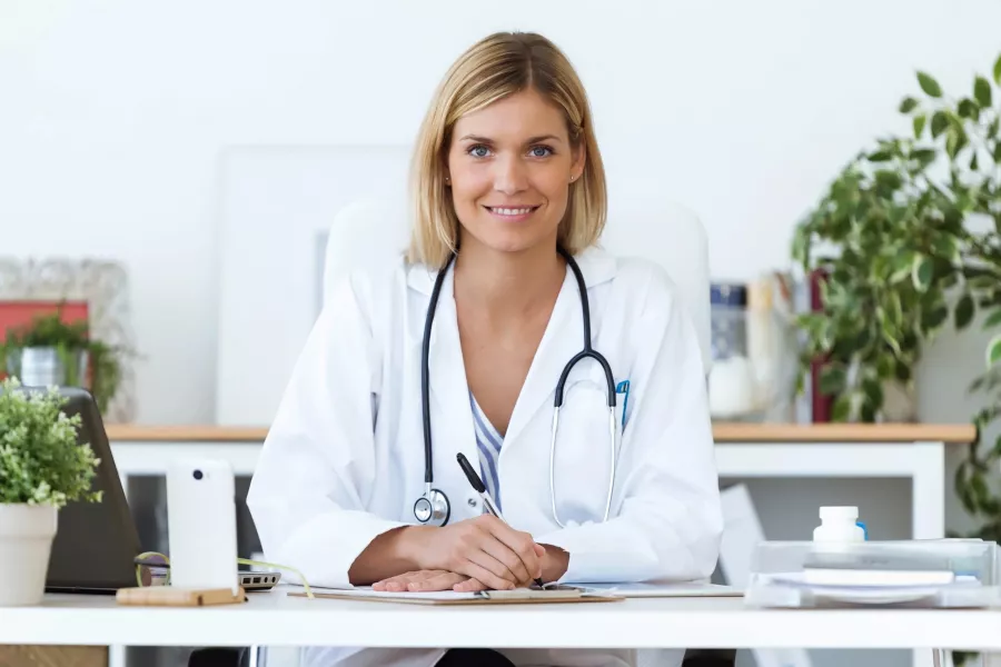 Медицинский центр Семья в Чите: Невролог, Врач, Доктор, Терапевт, Окулист, Клиника, Больница, Здоровье,