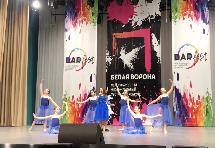 Школа танцев ПовсТанцы в Казани: Танцы, Зал, Хореография, Школа танцев, Дети, Растяжка,