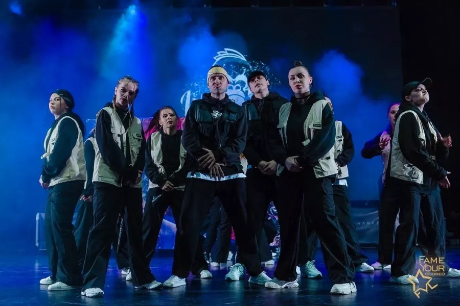 Школа танцев Monkey Beat в Ижевске: Танцы, Зал, Хореография, Школа танцев, Взрослые, Растяжка,