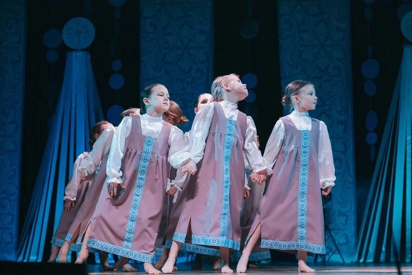 Танцевальная студия M & dance в Ижевске: Спорт, Танцы, Зал, Хореография, Растяжка, Детям, Школа,