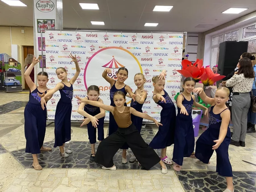 Танцевальная студия M & dance в Ижевске: Спорт, Танцы, Зал, Хореография, Растяжка, Детям, Школа,