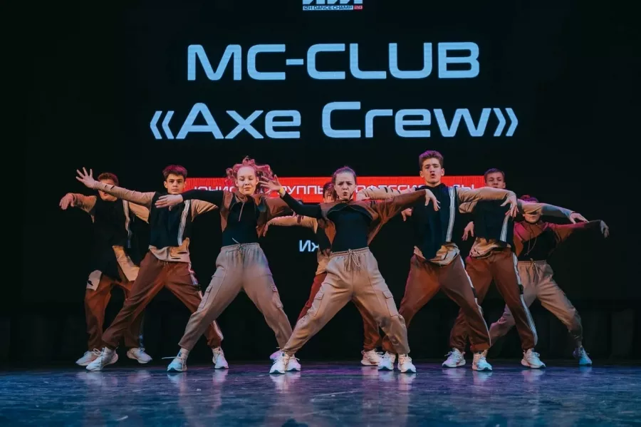 Школа танцев для детей MC-Club в Ижевске: Танцы, Зал, Хореография, Школа танцев, Дети, Растяжка,
