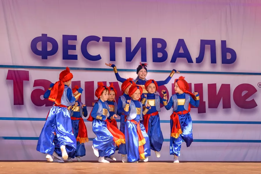 Школа танцев Prima в Ижевске: Танцы, Зал, Хореография, Школа танцев, Дети, Растяжка,