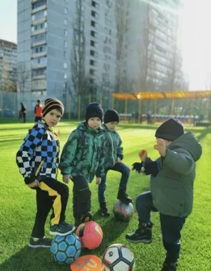 Футбольный клуб "Young"