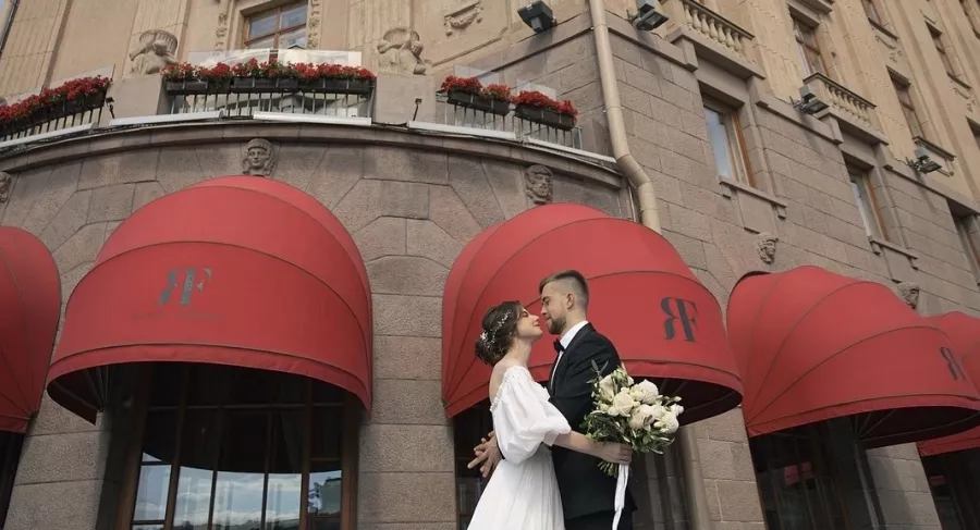 Свадебный салон Aleda в Санкт-Петербурге: Свадебный салон , Для влюбленных, Свадебное платье , Платье, Невеста , Свадьба,