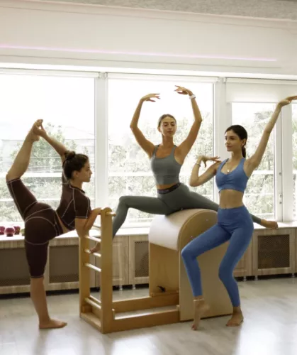 Студия пилатес Fitnesslogia  в  Новороссийске