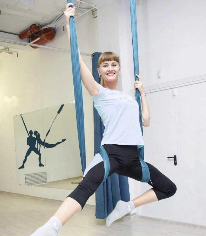 Студия аэрофитнеса Skyfit Studio в Новороссийске: Танцевальные программы, TRX тренировки, Йога для детей, Хатха, Йога, Фитнес для беременных, Стретчинг,