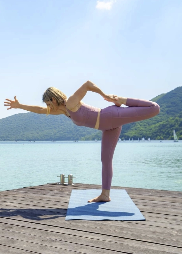 Учебный фитнесс-центр оздоровительных практик Исток в Новороссийске: Развитие, Центр, Йога, Фитнес, Пилатес,