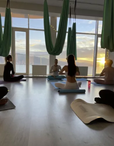 Центр йоги Sea & Sky Yoga Studio в Новороссийске