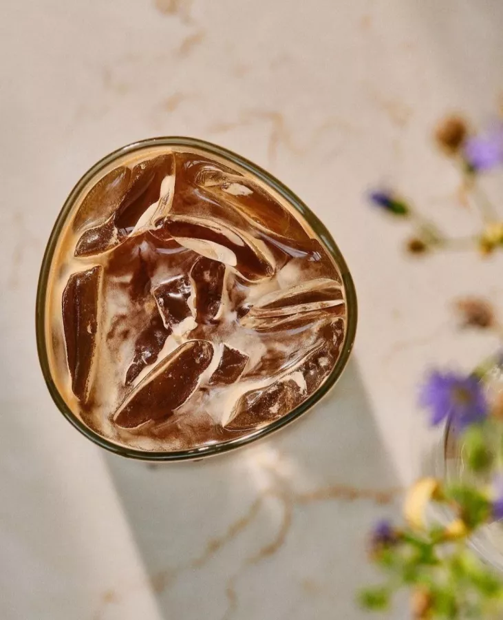 Кафе Eesome в Манила: Кафе , Бутик, Магазин одежды, Кофе, Cafe, Boutique , Clothes shop, Coffee,