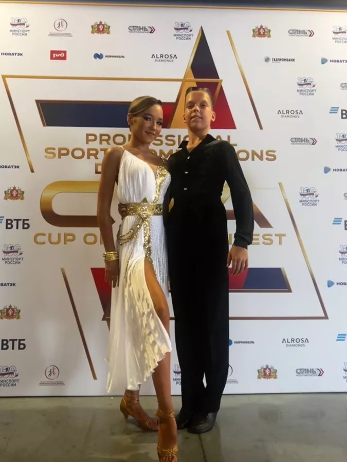 Школа танцев Динамо в Ижевске: Спорт, Танцы, Зал, Хореография, Растяжка, Школа,