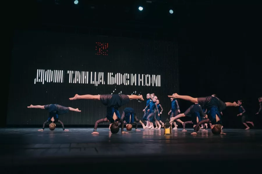 Дом танца БОСИКОМ в Ижевске: Танцы, Зал, Хореография, Школа танцев, Дети, Растяжка,