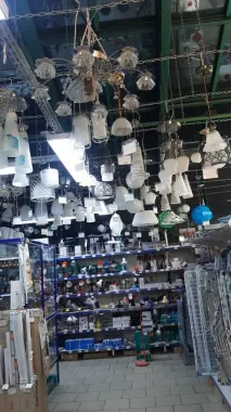 Строительный магазин "Строитель" на проспекте Просвещения