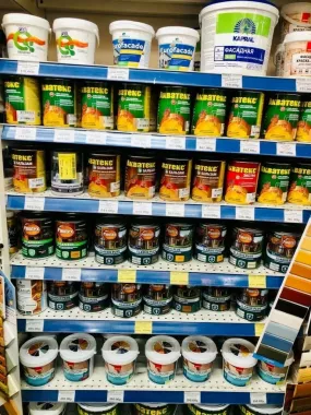 Строительный магазин "Строитель" на проспекте Славы