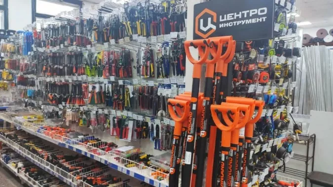 Строительный магазин "Строитель" на Новосмоленской 