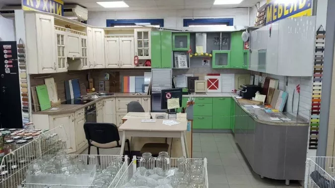Строительный магазин "Строитель" на Авиаконструкторов
