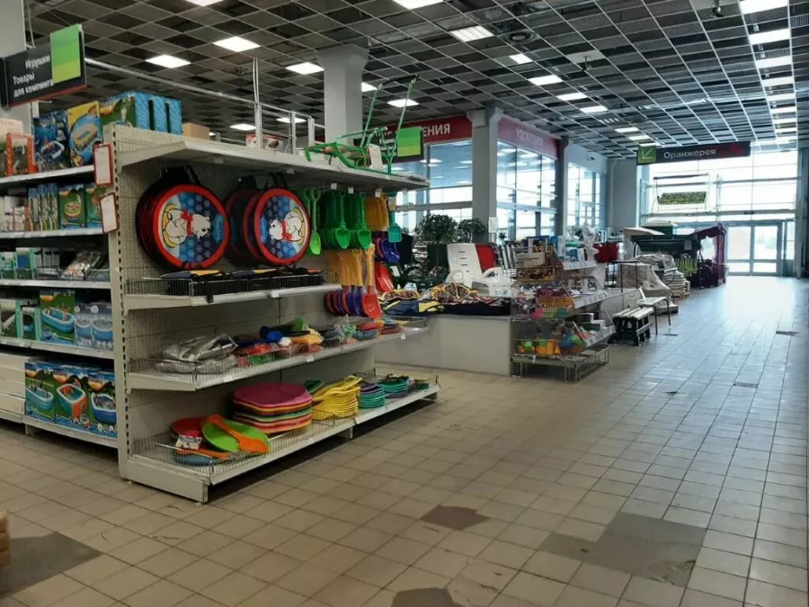 Строительный магазин Максидом на Дунайском проспекте в Санкт-Петербурге: Строителям надо, Ремонтные принадлежности, Инструменты, Ремонт, Ритейл, Интерьер,