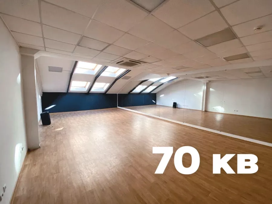 Студия современных танцев Groove Dance Center в Владивостоке: Танцы, Зал, Хореография, Растяжка, Школа,