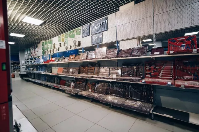 Строительный магазин "Вираж"