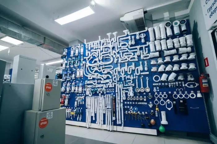 Строительный магазин "Вираж"