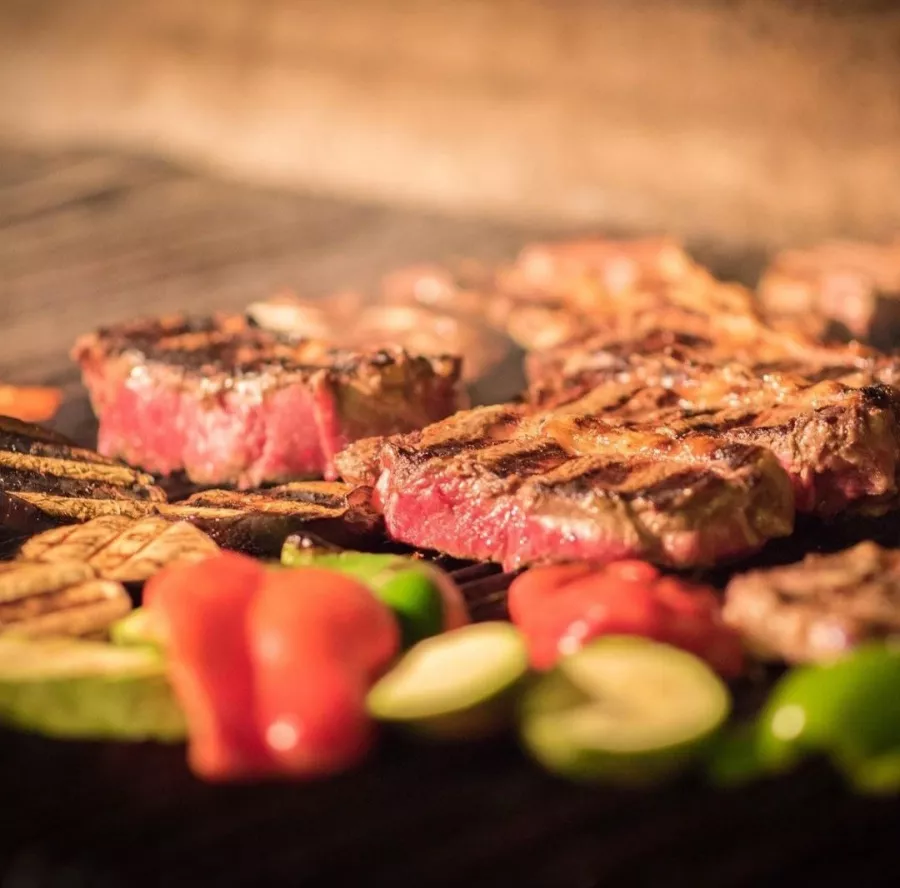 Ресторан Calden Del Soho Grill в Буэнос-Айрес (Аргентина): Еда, Ресторан, Гриль, Стейки,