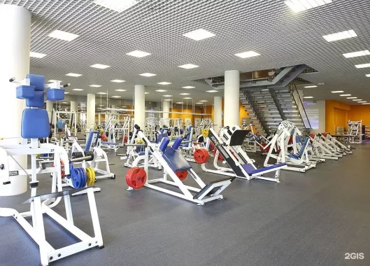 Фитнес-клуб "SportsTime"