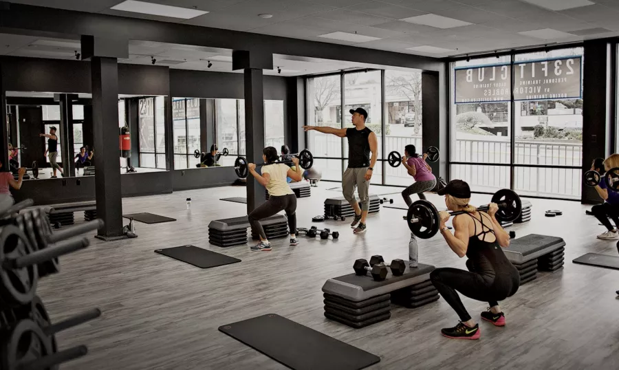 Фитнес-клуб Black Gym в Магадане: Тренажерный Зал 🤸♀️, Тренировка, Спортзал, Фитнес, Занятие Спортом, Кроссфит, Следить за здоровьем, Персональный тренер,