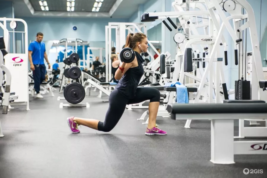 Спортивный клуб Crossfit в Магадане: Тренажерный Зал 🤸♀️, Тренировка, Спортзал, Фитнес, Занятие Спортом, Кроссфит, Следить за здоровьем, Персональный тренер,