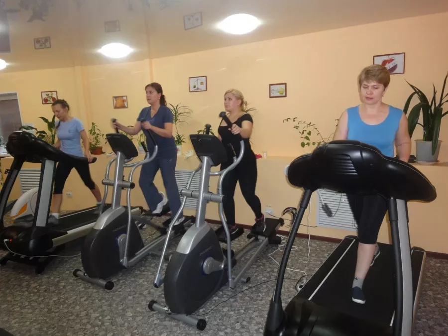 Фитнес-клуб Леди Тонус в Магадане: Тренажерный Зал 🤸♀️, Тренировка, Спортзал, Фитнес, Занятие Спортом, Кроссфит, Следить за здоровьем, Персональный тренер,