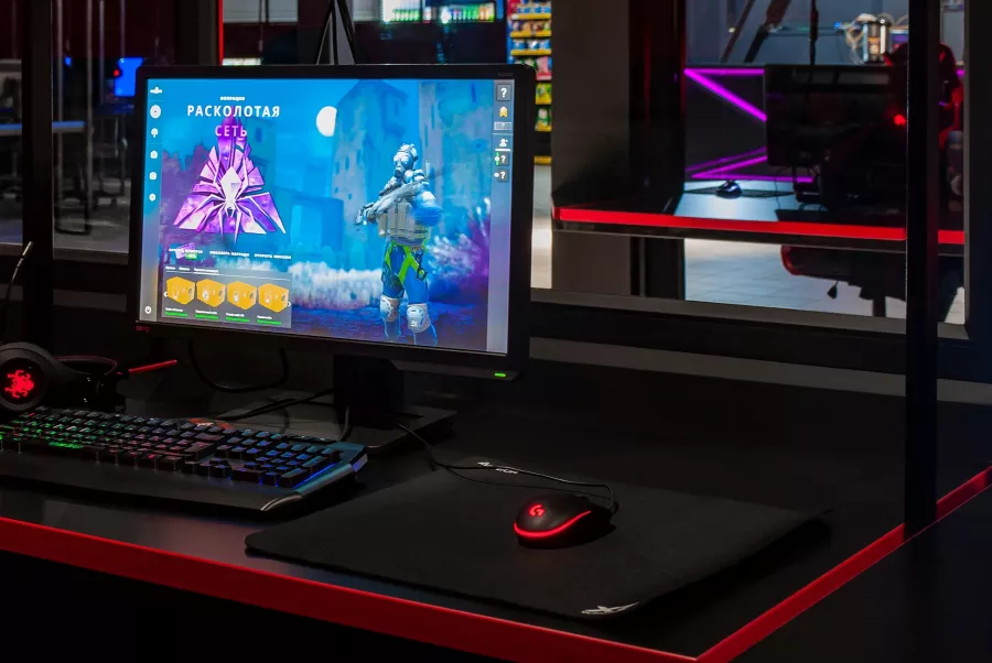 Игровой клуб Zeon в Чите: Киберспорт, Компьютерный клуб, Развлечения, Круглосуточно, VR, Компьютерные игры,