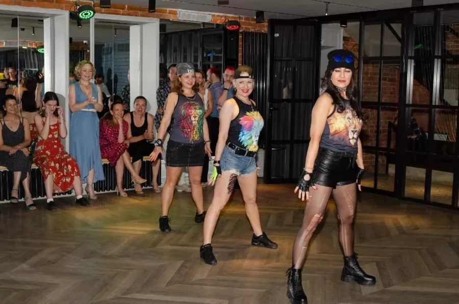 Школа танго и танцевальный клуб Buenos dance club в Нижнем Новгороде: Танцы, Зал, Хореография, Школа танцев, Танго, Растяжка,