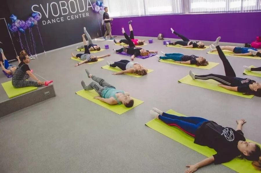 Школа танцев Svoboda Dance center в Нижнем Новгороде: Танцы, Зал, Хореография, Школа танцев, Балет, Растяжка,