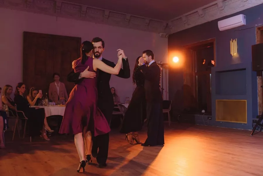 Школа танцев Galladance avantage в Нижнем Новгороде: Танцы, Зал, Хореография, Школа танцев, Парные танцы, Растяжка,