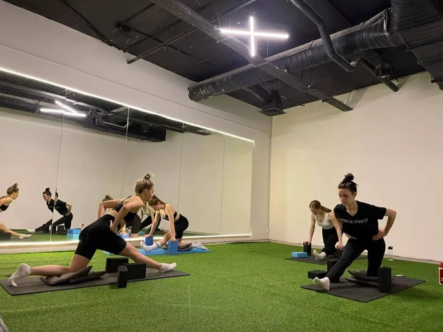 Школа танцев и фитнеса Real Dance Project в Нижнем Новгороде: Танцы, Зал, Хореография, Фитнес, Растяжка, Школа,