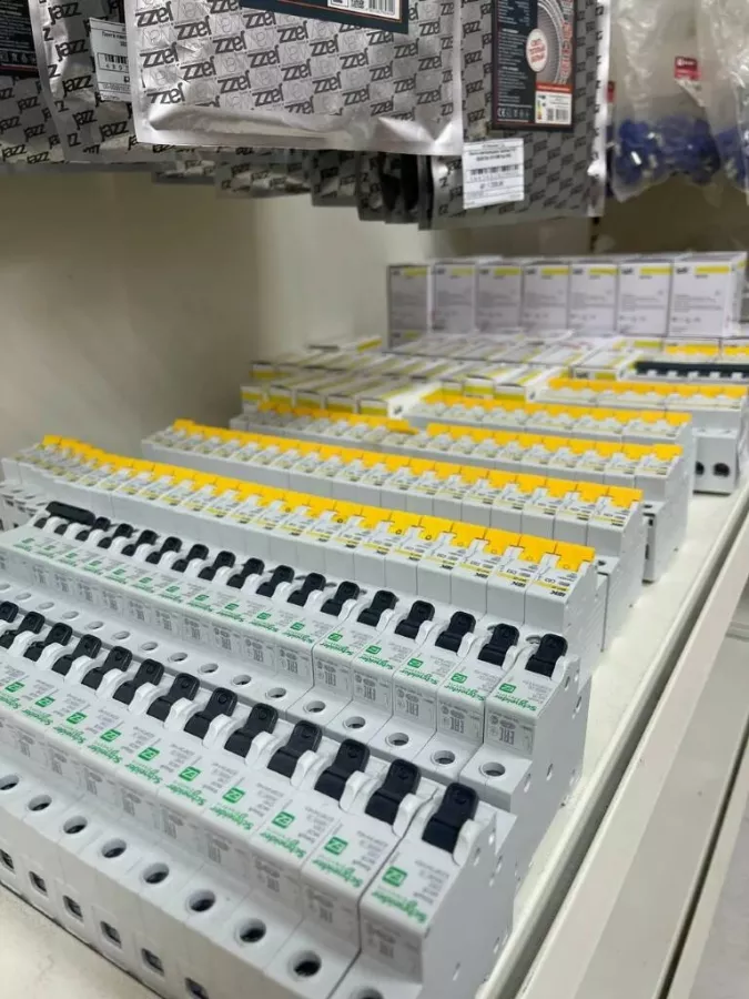 Строительный магазин СтройМаркет на 40-летия Победы в Краснодаре: Строительные магазины, Инструменты, Ремонт, Интерьер, Стройка,