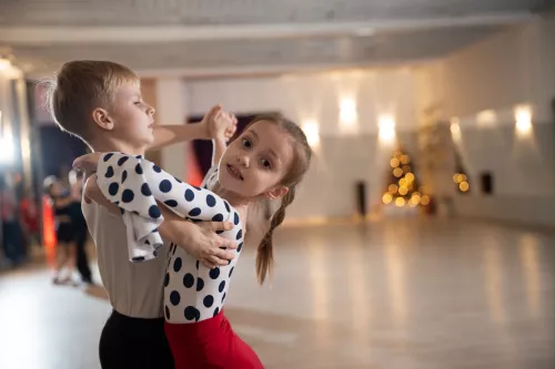 Танцевальный центр Локомотив  в  Нижнем Новгороде