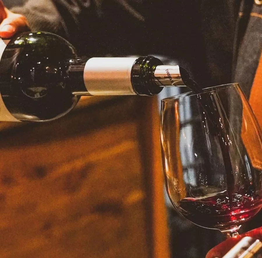 Винный Бар DOC в Буэнос-Айрес (Аргентина): Еда, Бар, Кофе, Вино,