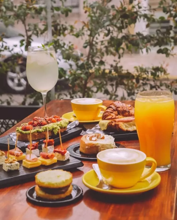 Винный Бар DOC в Буэнос-Айрес (Аргентина): Еда, Бар, Кофе, Вино,