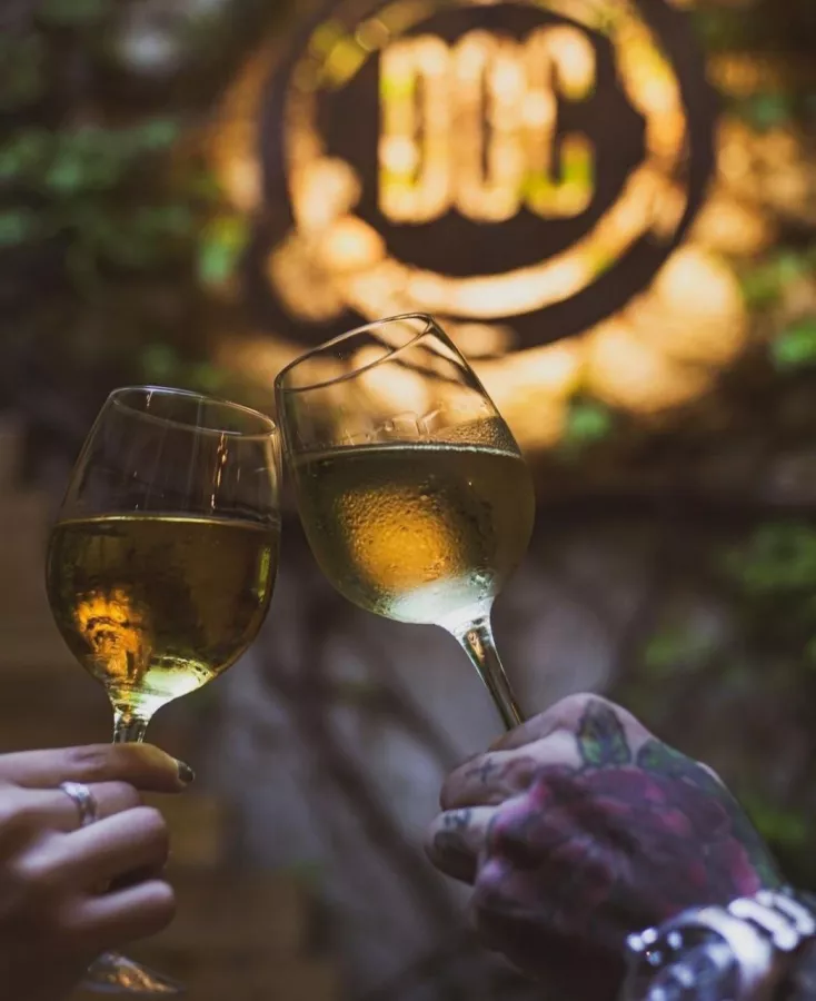 Винный Бар DOC в Буэнос-Айрес (Аргентина): Еда, Бар, Кофе, Вино,