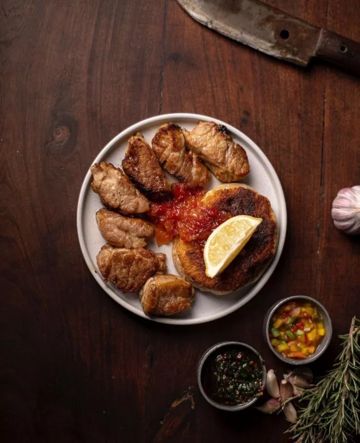 Ресторан FUEGOS в Буэнос-Айрес (Аргентина): Еда, Стейки, Бар, Ресторан,