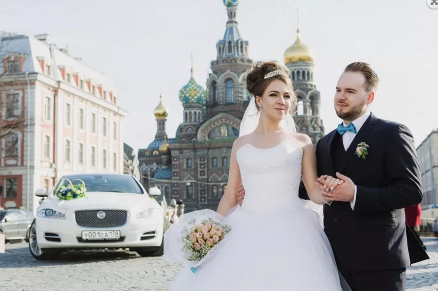 Аренда автомобиля с водителем Five Cars в Санкт-Петербурге: Для влюбленных, Автолюбителям, Водитель , Машины , Прокат , Бизнес класс ,