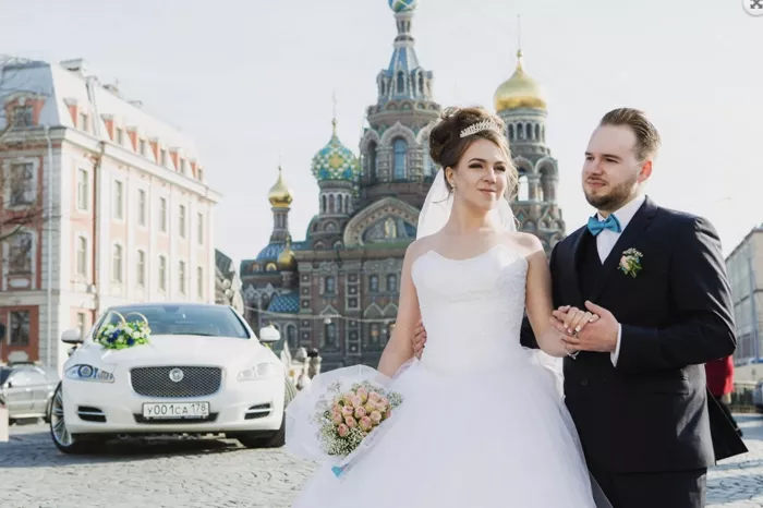 Аренда авто на свадьбу “Five Cars”