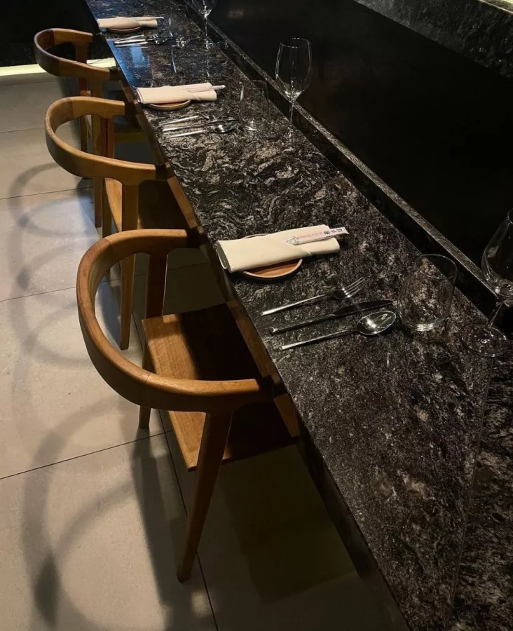 Суши-бар KANJI в Буэнос-Айрес (Аргентина): Еда, Суши, Бар, Японская кухня, Вино,