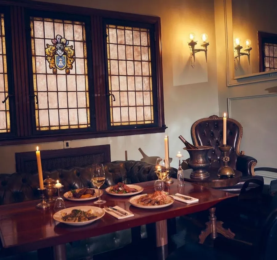 Бар Anasagasti в Буэнос-Айрес (Аргентина): Еда, Десерты, Бар, Коктейли, Морепродукты,