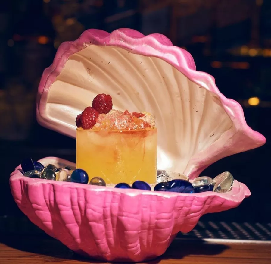 Бар Anasagasti в Буэнос-Айрес (Аргентина): Еда, Десерты, Бар, Коктейли, Морепродукты,