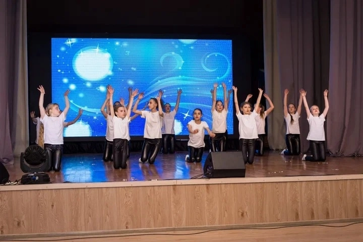 Школа танцев Mix Style в Чите: Танцы, Тренировка, Хореография, Бачата, Дети, Брейк-данс, Танго,