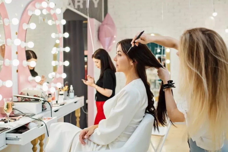 Аренда и продажа свадебных платьев Yes Dress в Санкт-Петербурге: Аренда платья, Вечернее платье, Свадебное платье , Свадебный салон , Для влюбленных, Невеста, Организация свадеб , Белое платье ,